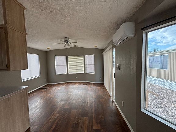3rd image of 5344 S Park Ave #29