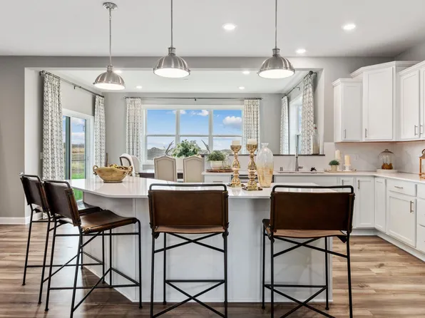 8862 Foust Ln, Rockford, MN 55373