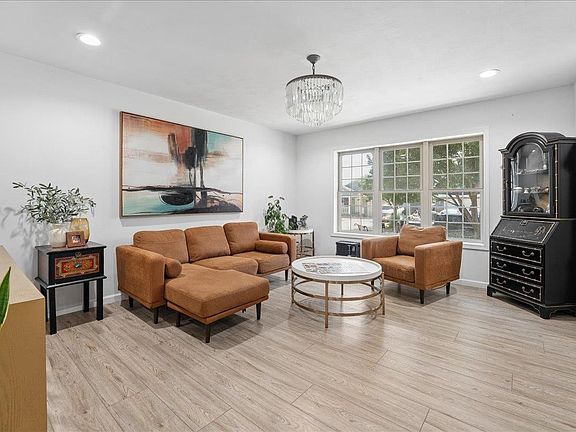 3rd image of 4610 New Freedom Ln