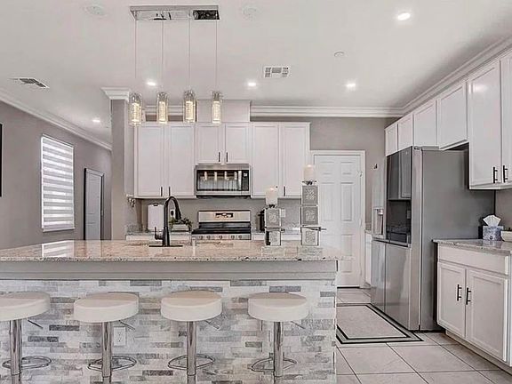 4th image of 1637 Harvest Pecan Ct