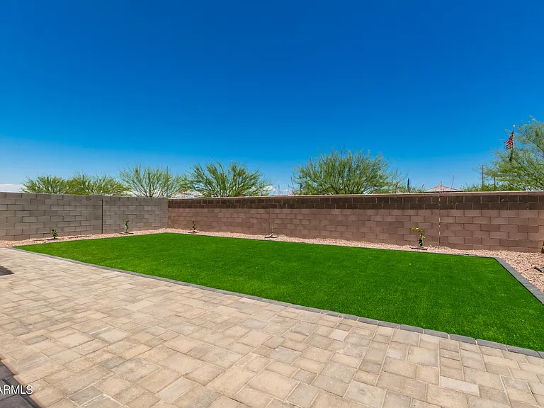 36501 N Senepol St — Photo 31