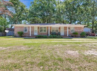 1746 E Avalon Cir, Charleston, SC 29407