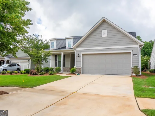 136 Creekside Ct, Griffin, GA 30223