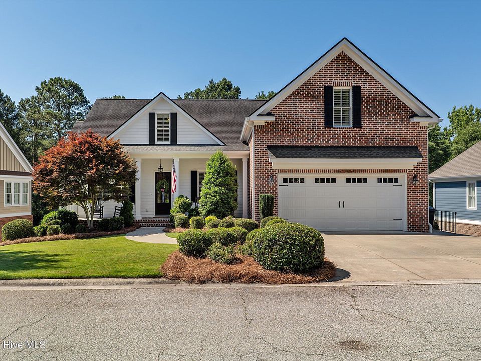 1st image of 205 Dixon Court