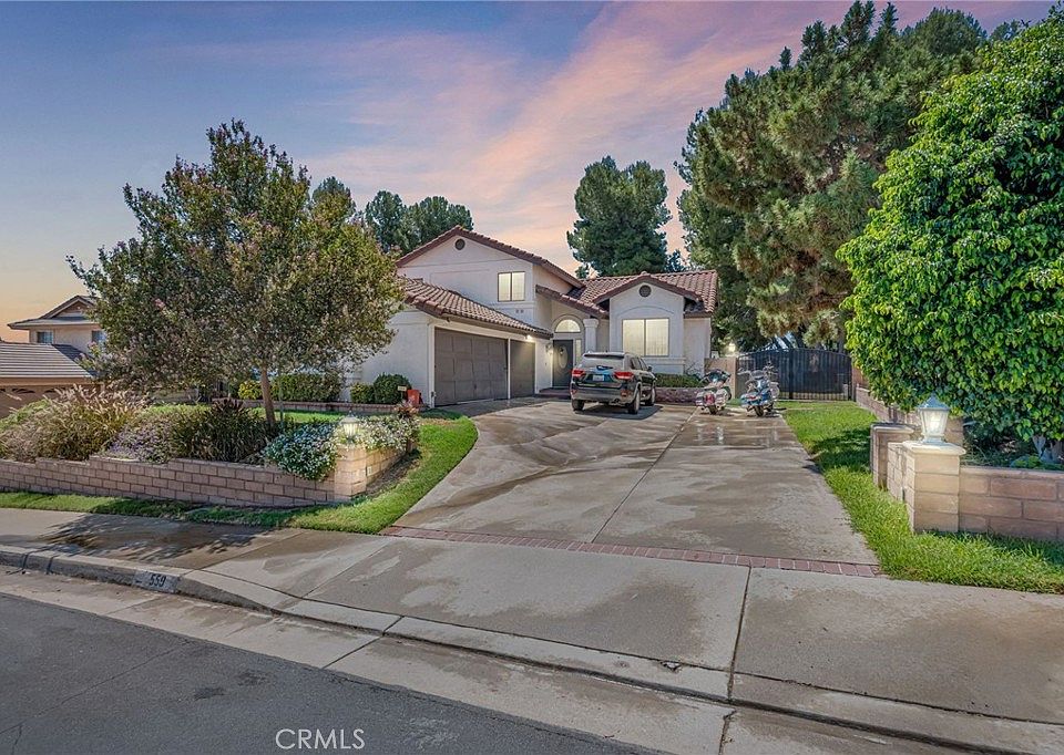 1st image of 559 Amethyst Ln