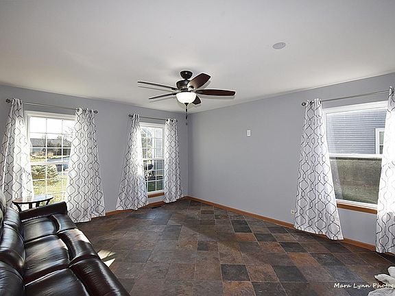 4th image of 2445 Pebblewood Ct
