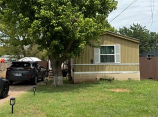 7103 Comanche Trl, Weatherford, TX 76087