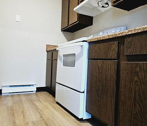 4th image of 1300 Sanlor Ave #D5a397264
