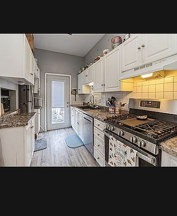 4th image of 608 E 7th St N