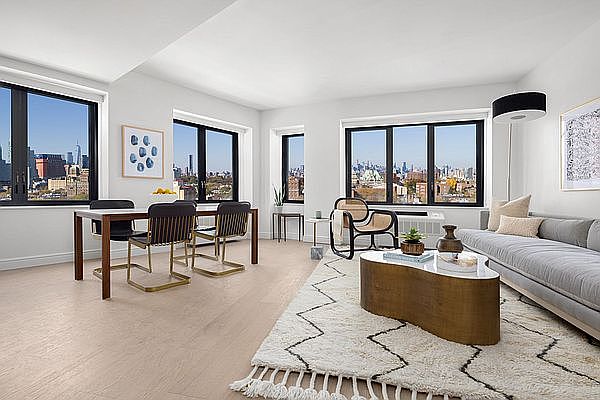 1st image of 475 Clermont Ave #1032