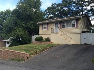 23 Reading Rd, Hopatcong, NJ 07843