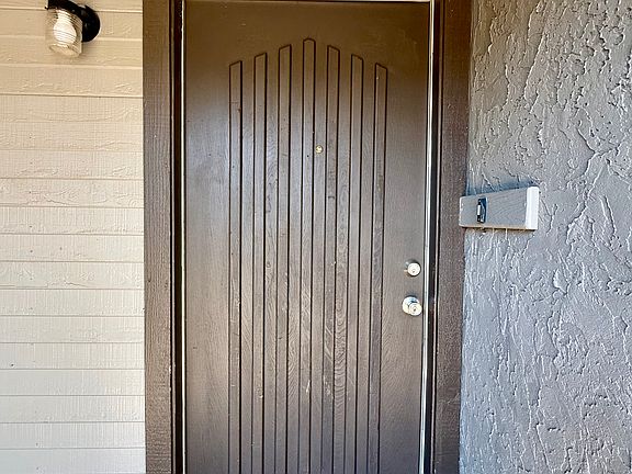 3rd image of 1707 Shely St #A