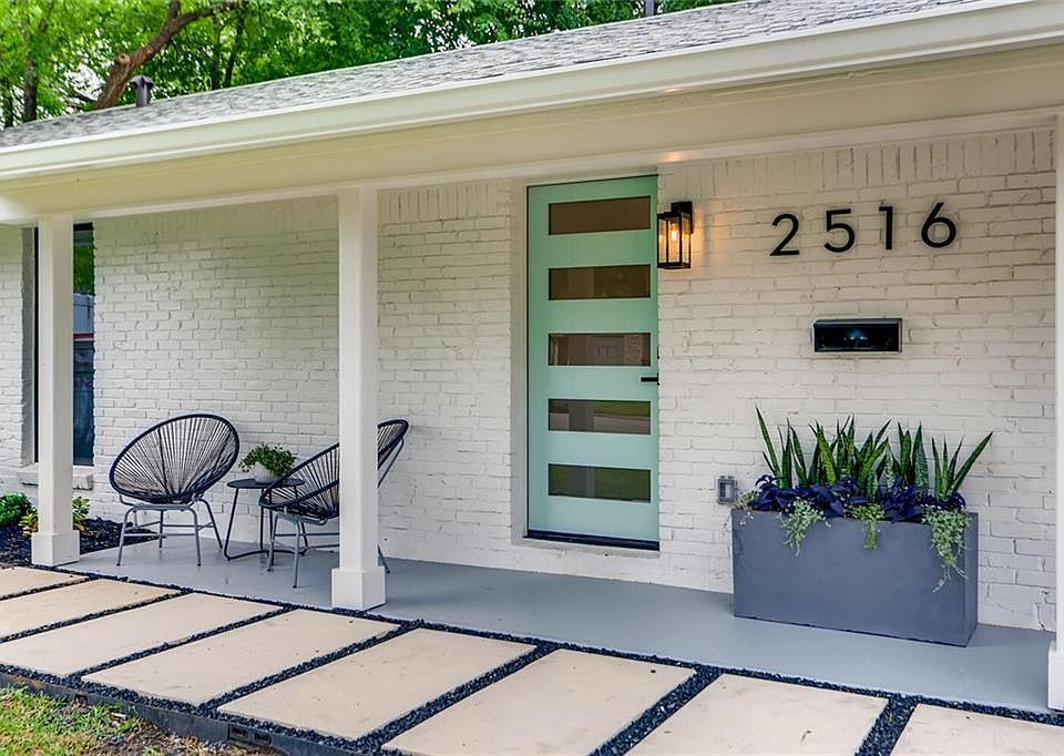 1st image of 2516 Friar Tuck Ln