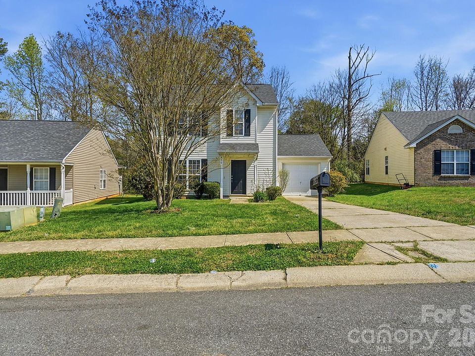 1st image of 836 Almora Dr