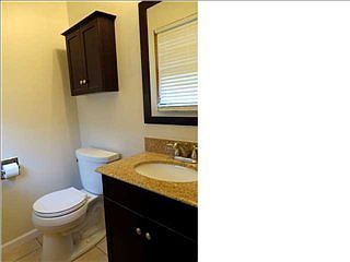 4th image of 12 N Harris Dr