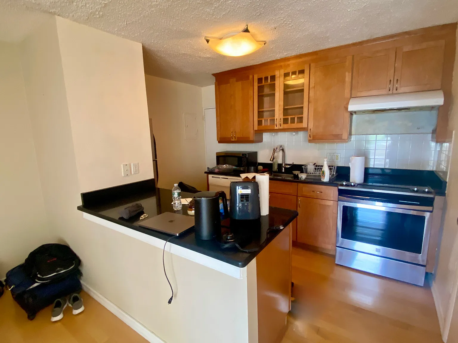 2 bed, 1144 sqft, $3,800 — Photo 2