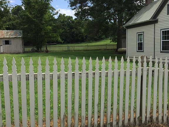 Picket fenced yard