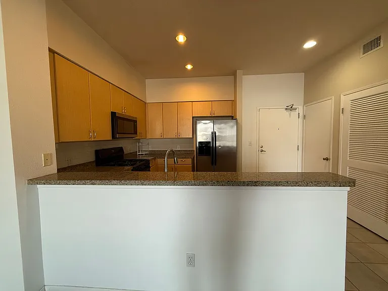 445 Island Ave #613 — Photo 7