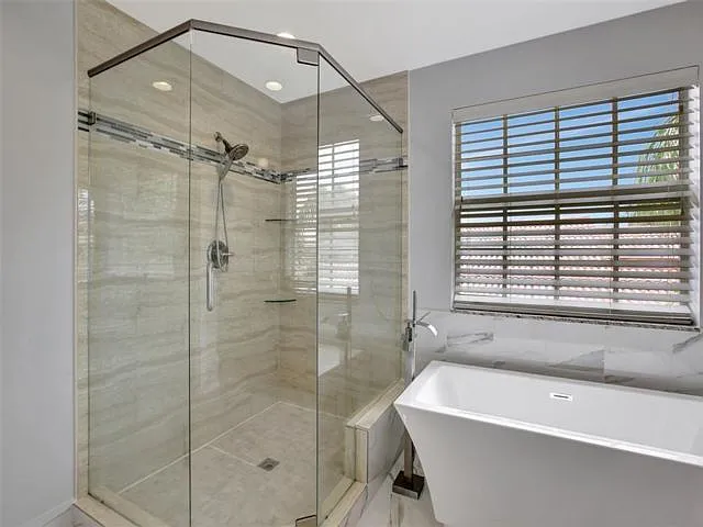 2355 NW 138th Dr — Photo 7