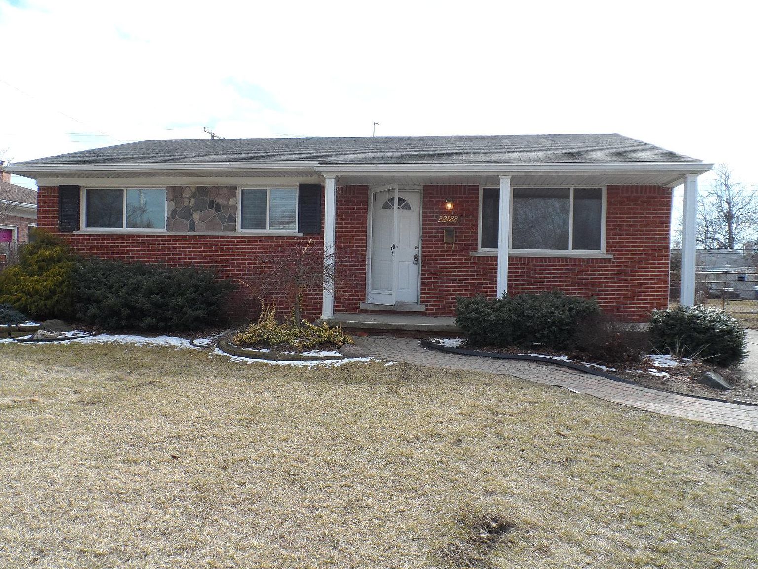 22122 Stephens St, Saint Clair Shores, MI 48080 Zillow