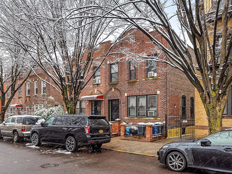 1st image of 5850 43rd Ave
