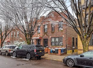 5850 43rd Ave, Woodside, NY 11377