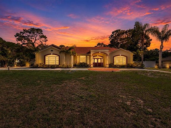 3rd image of 6341 Governors Dr