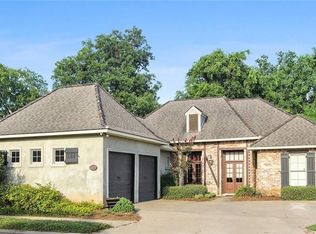 6049 Stonegate Dr, Alexandria, LA 71303