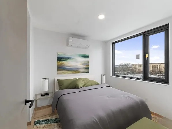 6020 3rd Avenue 5G image 3 of 10