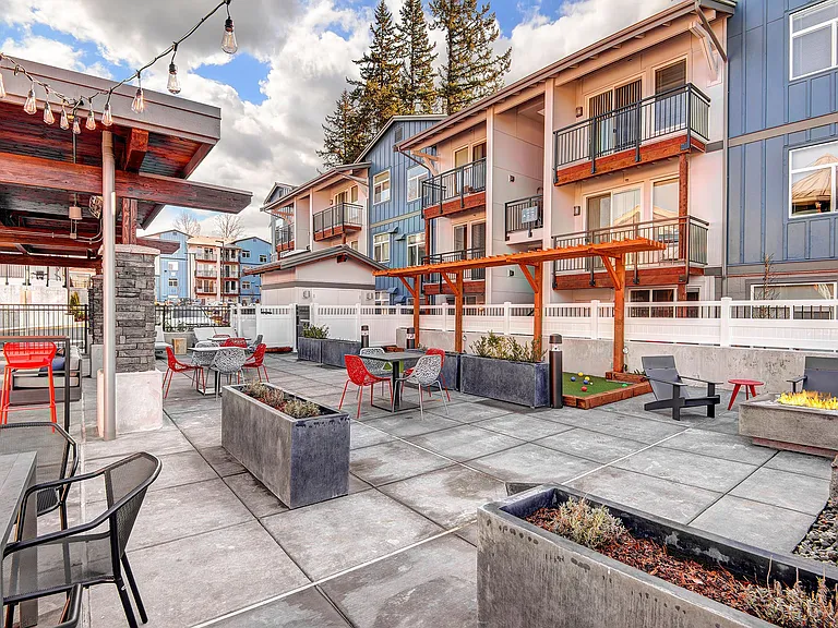 Allegro Apartments — Photo 43