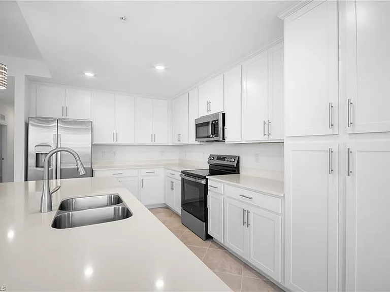 15345 Green Acres Ave #2116 — Photo 17