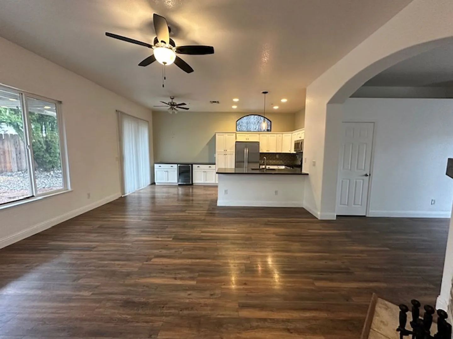 Home with Solar 3 Bedroom and 2 bath Sycamore Ranch — Photo 4