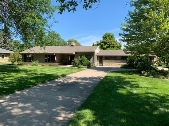 1107 W 4th St Spencer Ia 51301 Zillow