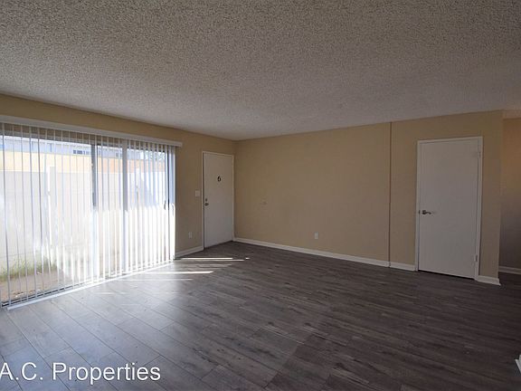3rd image of 25052 Walnut St APT 123