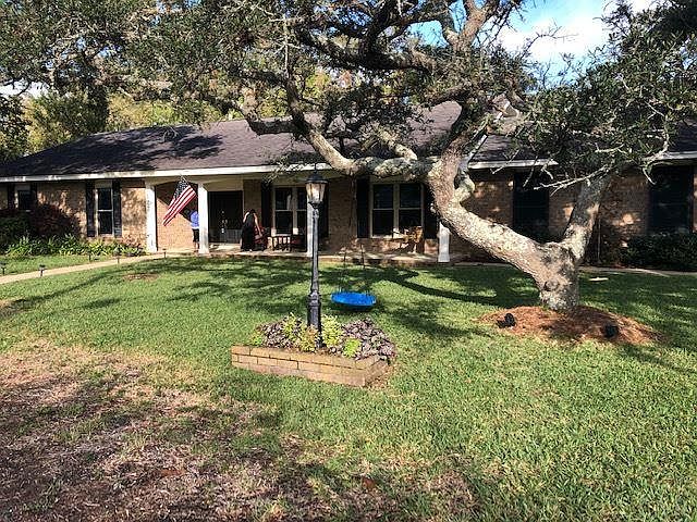 1st image of 120 Hibiscus Ave