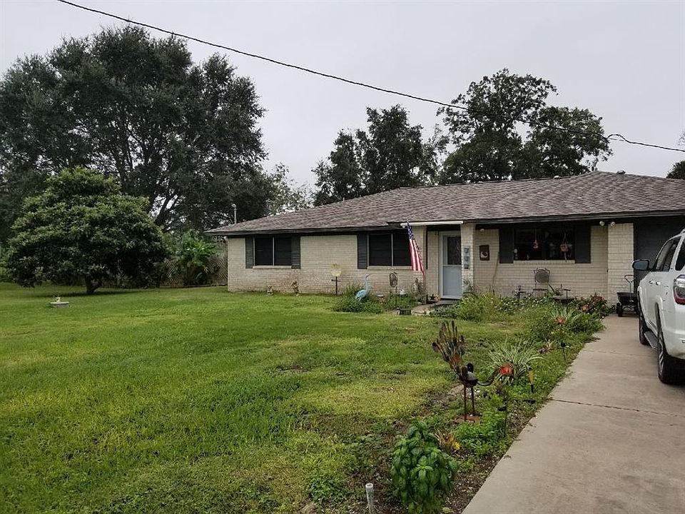 1st image of 2150 County Road 243