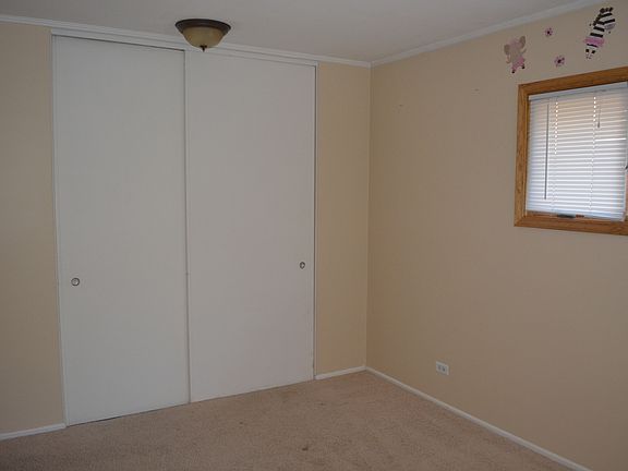 5th image of 1023 Portsmouth Ave