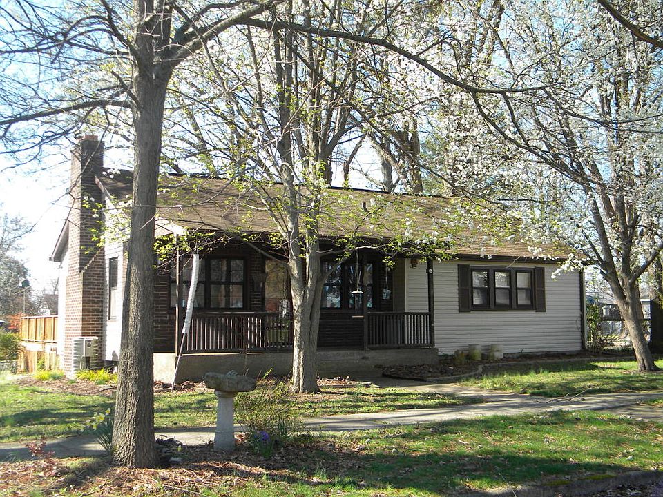 1st image of 1821 Hardy St