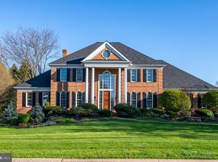 835 Bent Creek Dr, Lititz, PA 17543