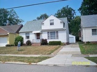 25501 Drakefield Ave, Euclid, OH