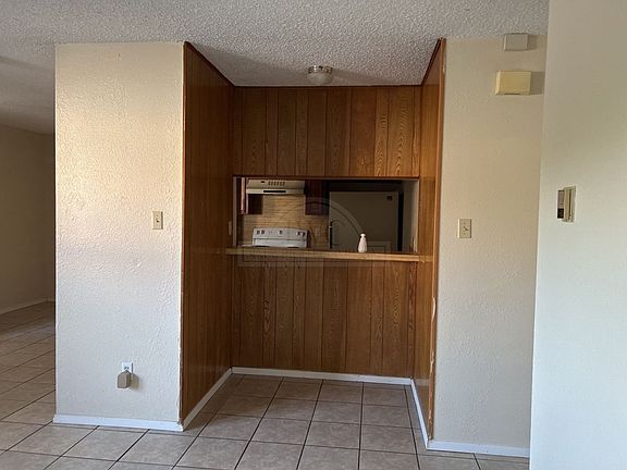 5th image of 4106 Water St