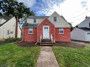 3-09 31st St FLOOR 2, Fair Lawn, NJ 07410