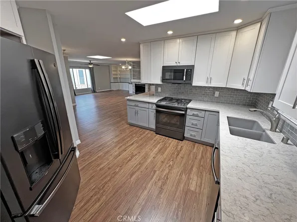 1352 Silver Lake Pl #87, Brea, CA 92821