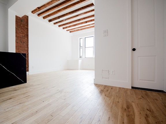 3rd image of 485 Pacific St #1