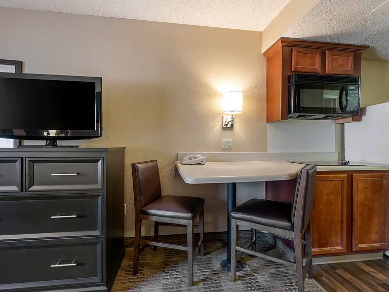 Studio Suite - 1 King Bed