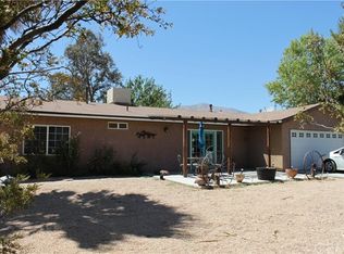 9818 Navajo Trl, Morongo Valley, CA 92256