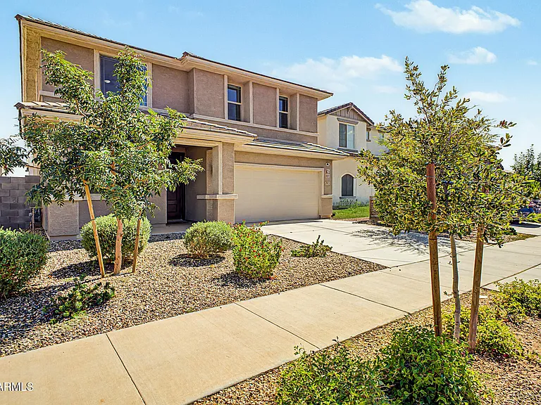 17057 W Molly Ln — Photo 5