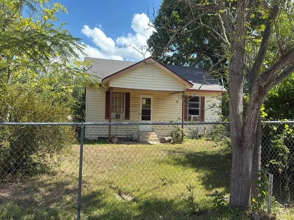 294 Puckett Bend Rd, Columbia, LA 71418