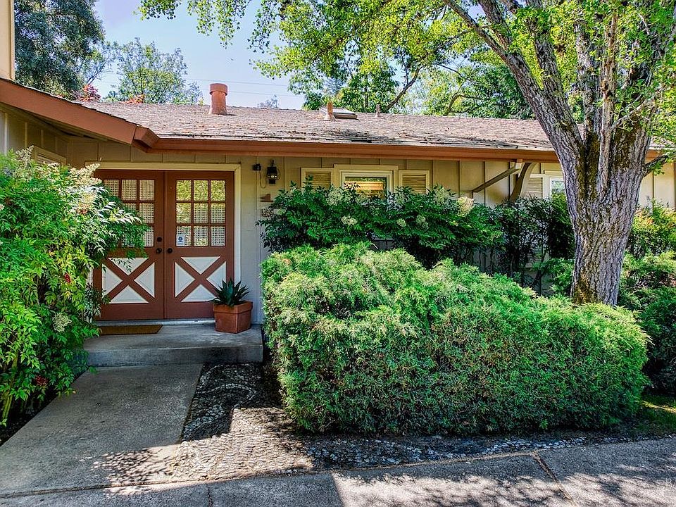 1st image of 1454 Escalero Road