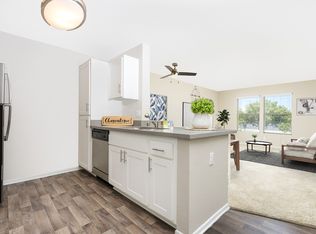 55+ Community - FountainGlen at Temecula, Temecula, CA 92591